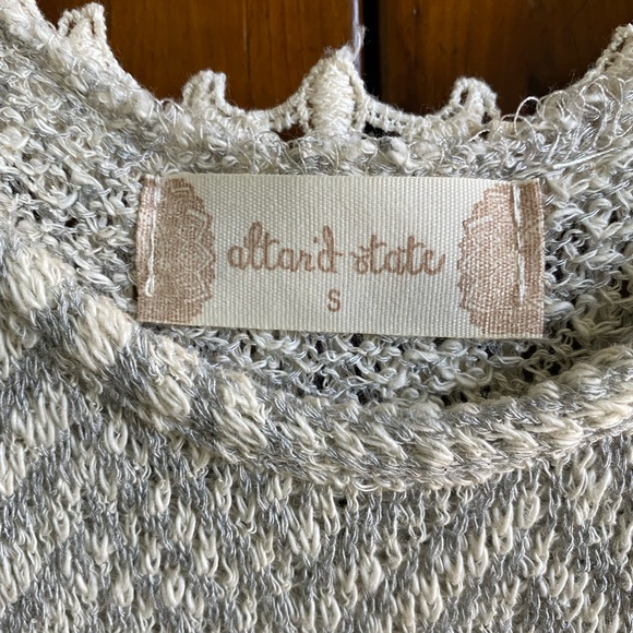 Altar’d States Women’s Sweater - Picture 4 of 5